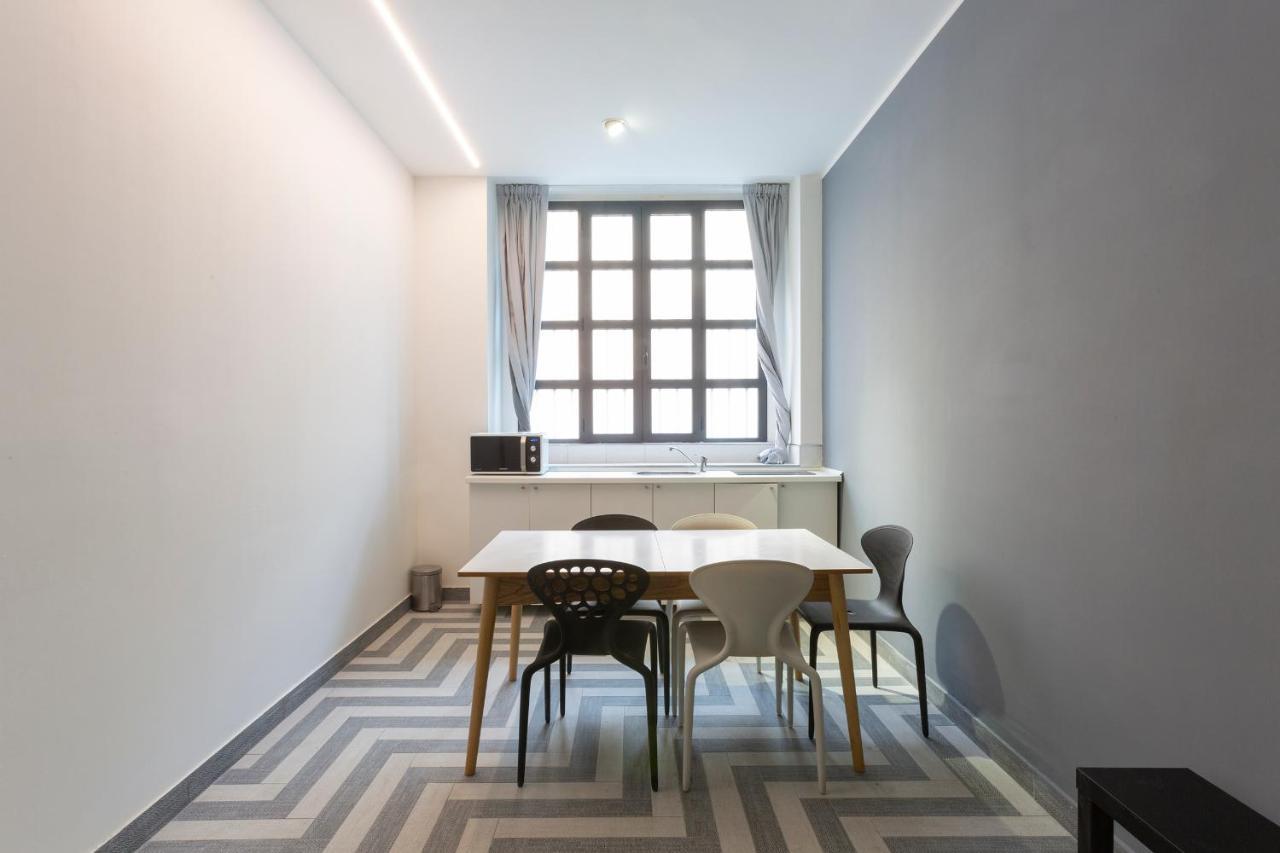Armani House, Superior Apartment In City Center Milan Bagian luar foto